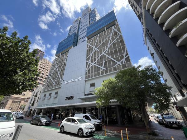 333  m² Commercial space