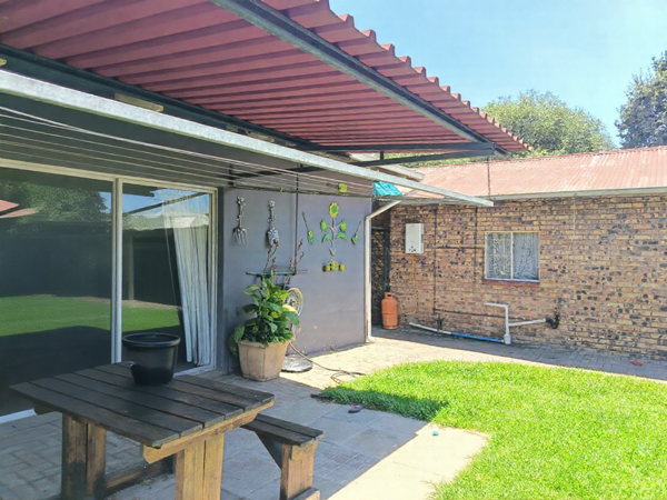 4 Bedroom House