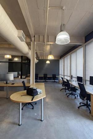 240  m² Office Space