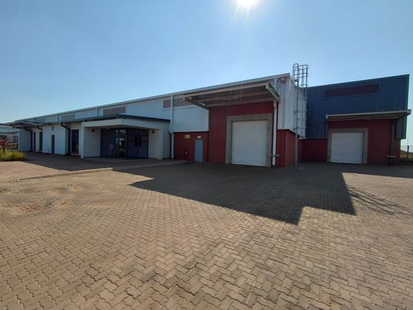 1 223  m² Industrial space