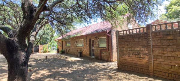 1 Bedroom House