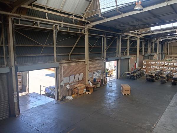 3 887  m² Industrial space