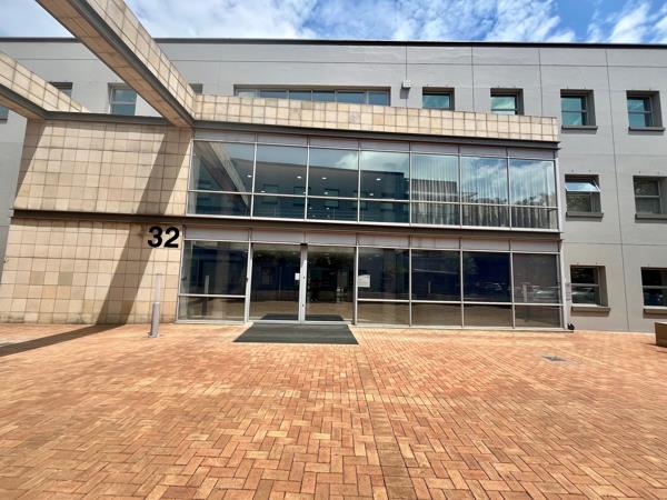 580  m² Commercial space