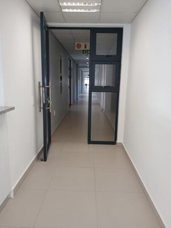 112 m² Commercial space