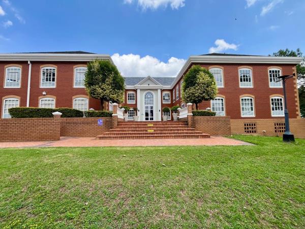 106  m² Commercial space