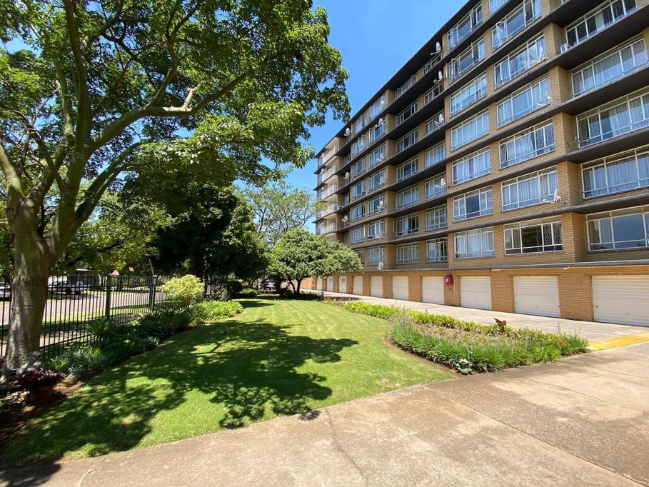 2.5 Bedroom Apartment