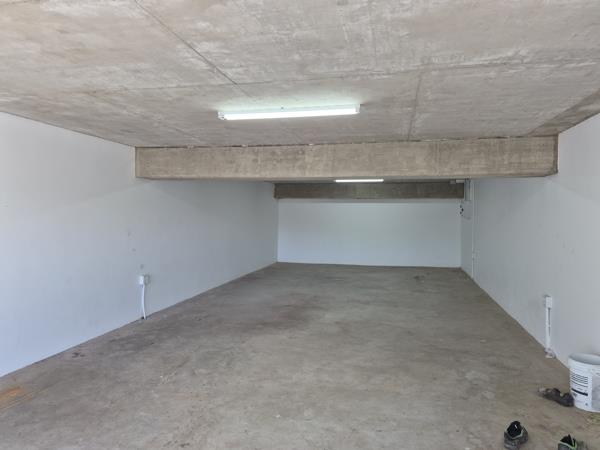 80 m² Commercial space