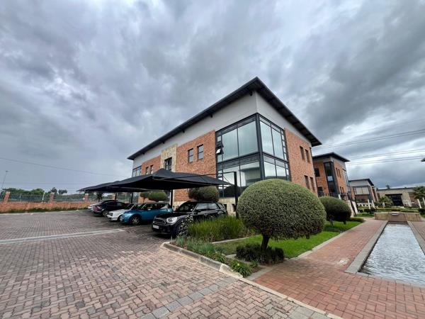 90  m² Commercial space