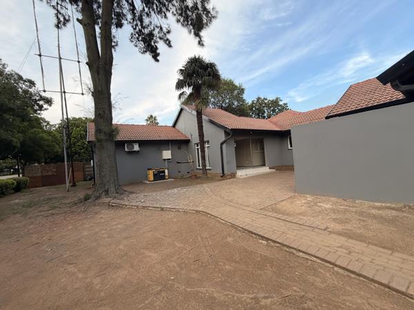 58  m² Commercial space