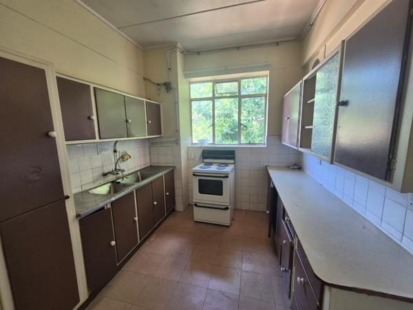 3.5 Bedroom Apartment