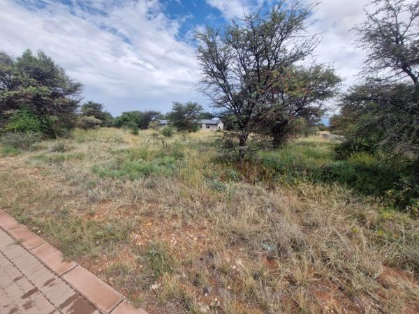 1 110 m² Land