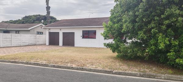 258  m² Office Space