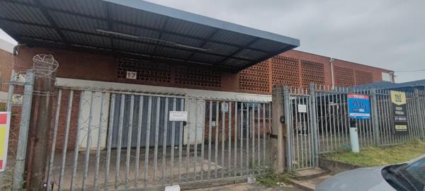 1 580  m² Industrial space