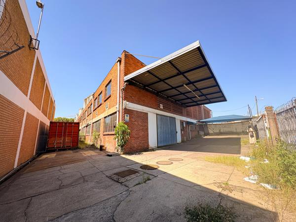 1 580 m² Industrial space