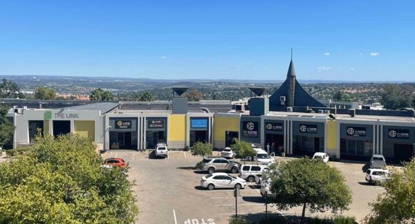 346  m² Commercial space