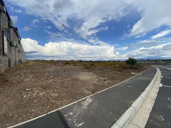 1 691 m² Land