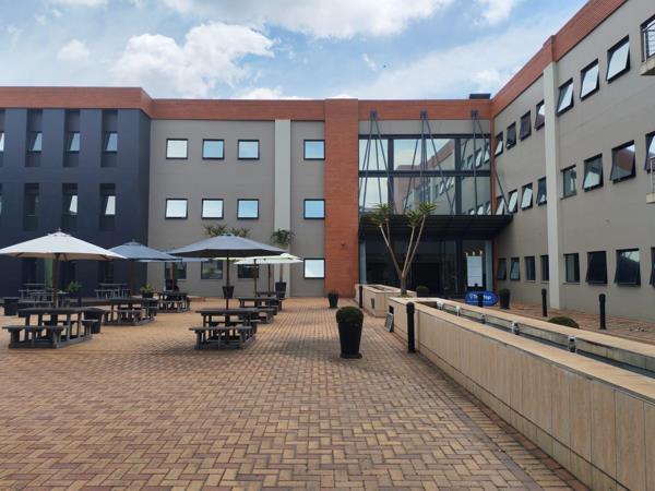 1 324  m² Office Space