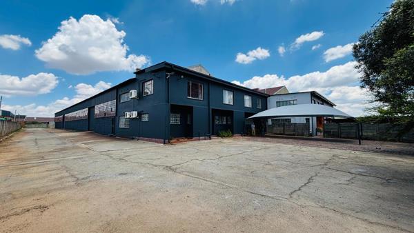 1 535  m² Industrial space