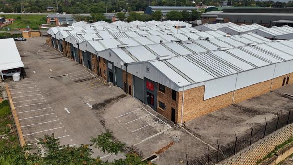 338  m² Industrial space