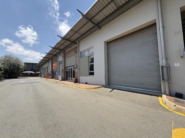 679  m² Industrial space