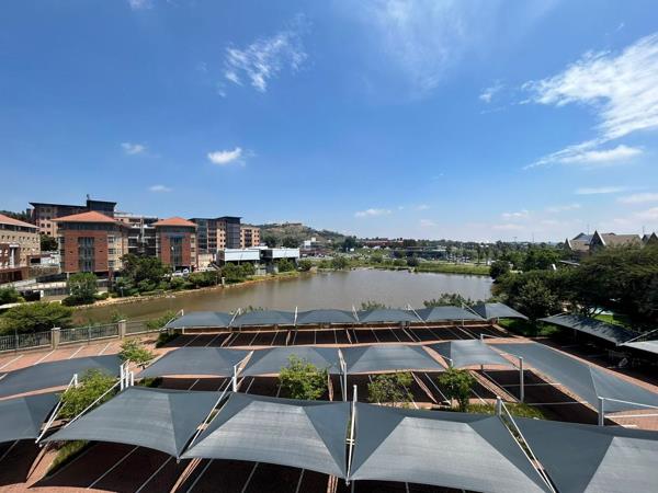 9 043  m² Commercial space