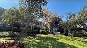 762  m² Commercial space