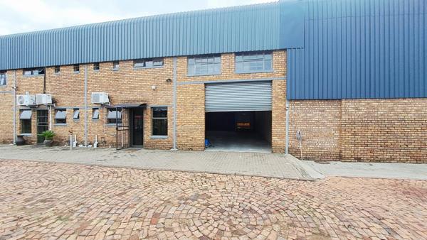 220  m² Industrial space