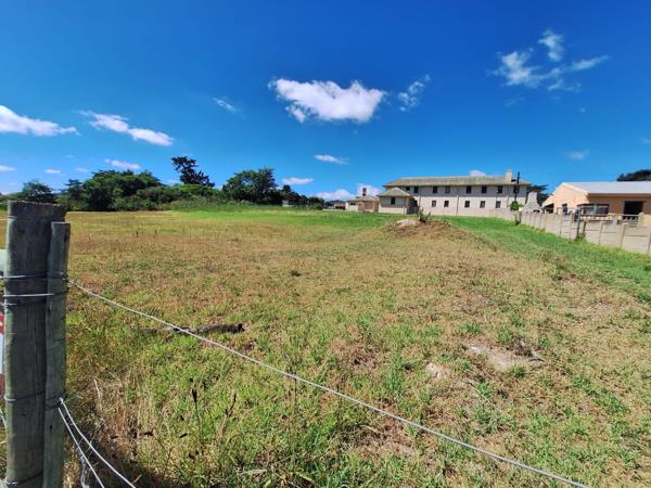 757 m² Land