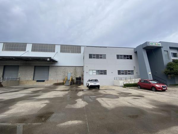 2 823  m² Industrial space