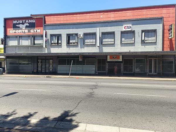 800  m² Retail Space