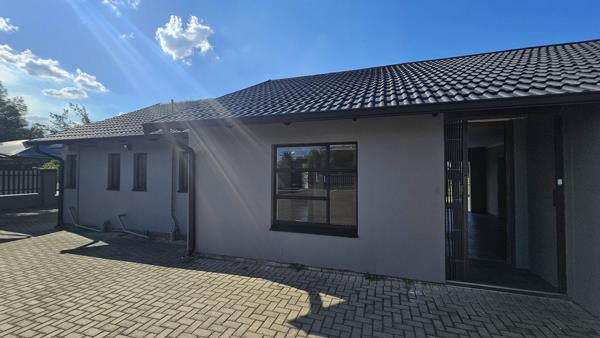 180  m² Commercial space