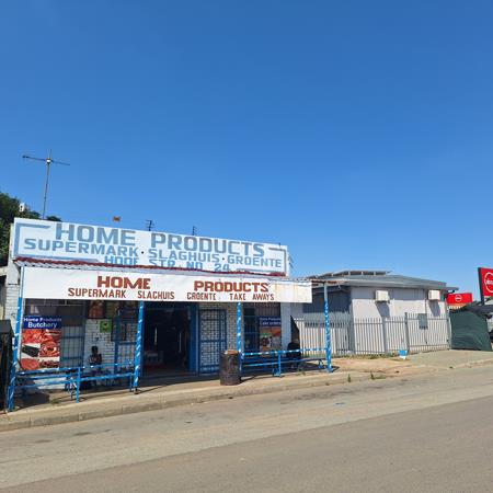 576  m² Commercial space