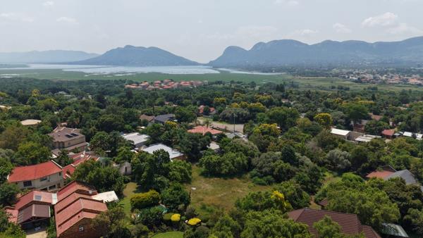 2 152 m² Land