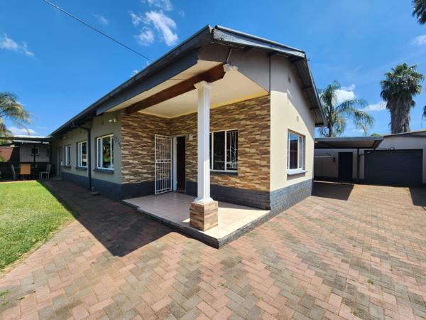 5 Bedroom House