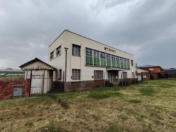 655  m² Industrial space