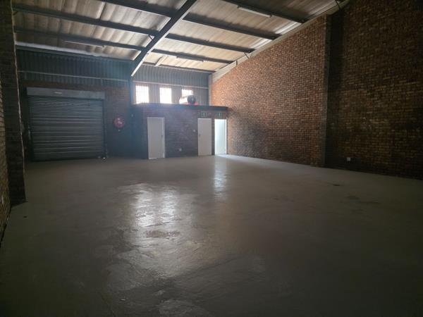 250  m² Commercial space