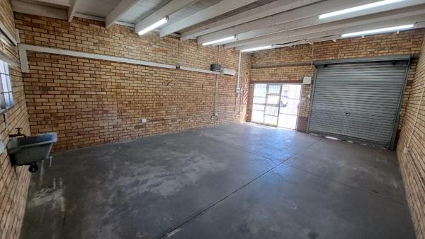 51  m² Commercial space