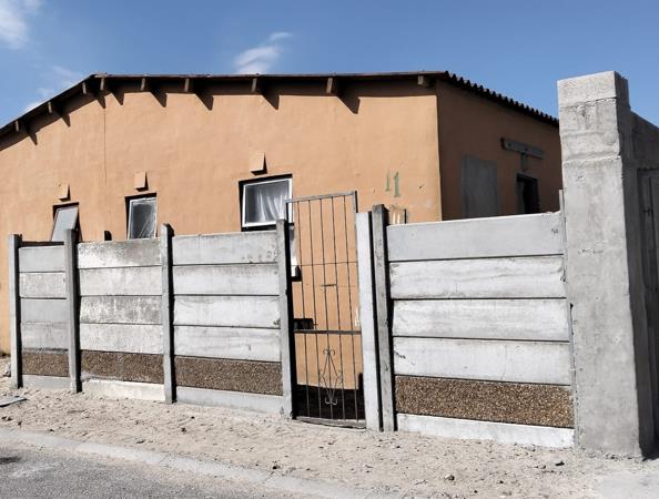 2 Bedroom House