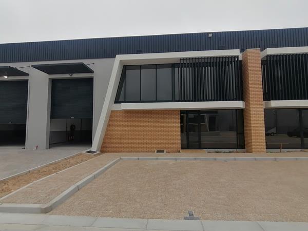 565  m² Industrial space