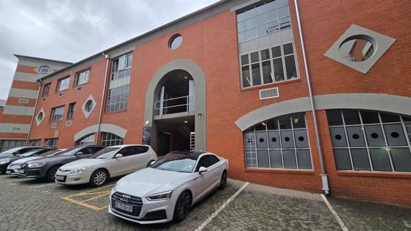 291  m² Office Space