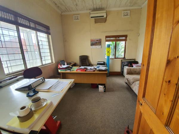 160 m² Commercial space