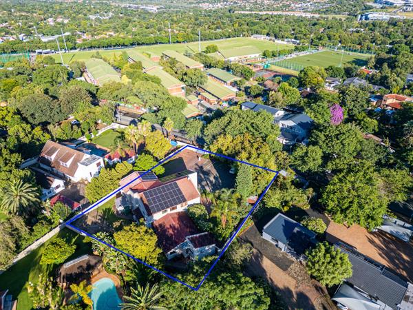 585  m² Commercial space