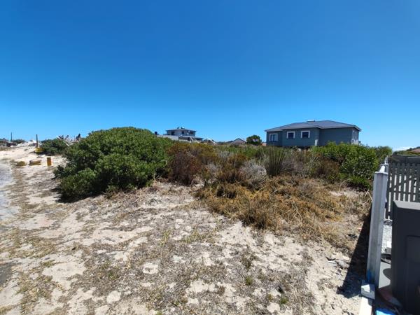 521 m² Land
