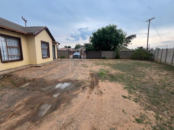2 Bedroom House