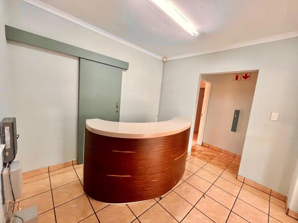 75  m² Commercial space