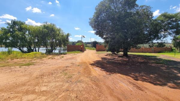 1 162 m² Land