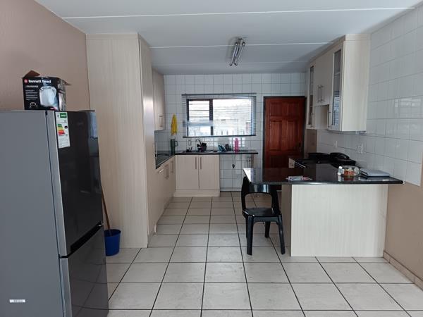 2 Bedroom Flat