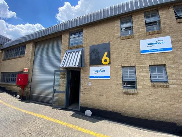 321  m² Industrial space