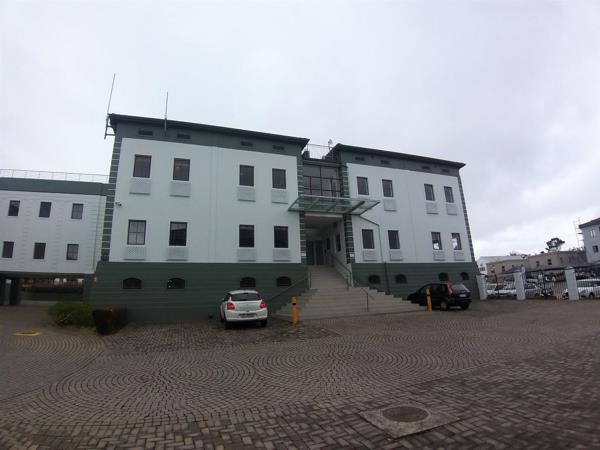 161  m² Office Space