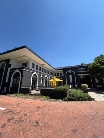 639.5 m² Commercial space